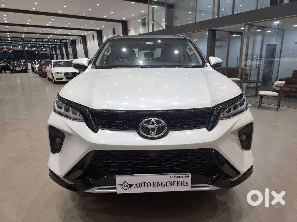 Toyota Fortuner Legender 4x2 At 2.8, 2022, Diesel