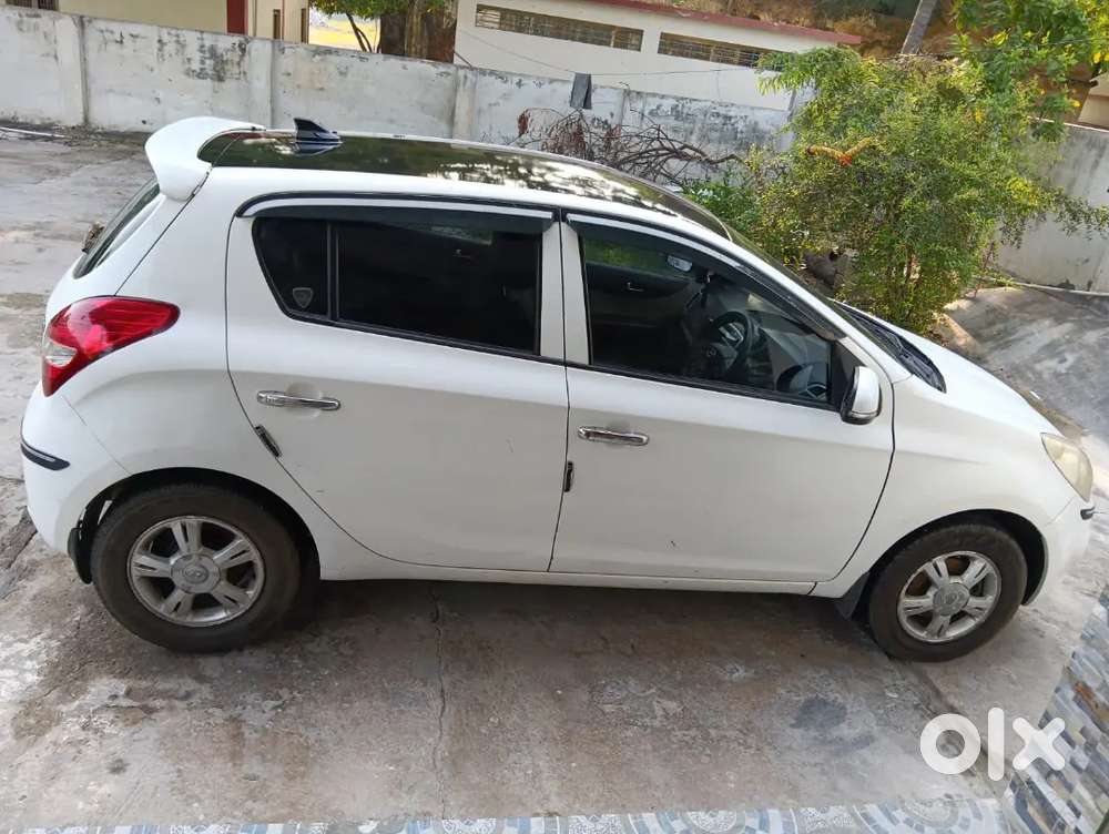 Hyundai I20 Diesel Manual 2012