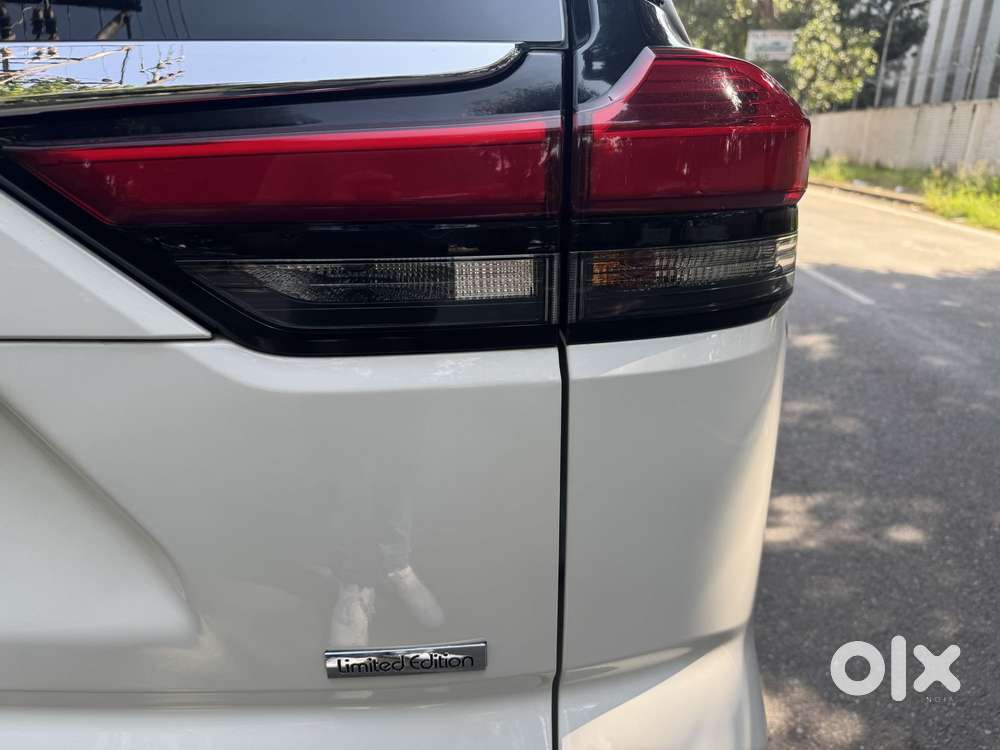 Toyota Innova Hycross 2.0 Gx 8 Str, 2025, Petrol