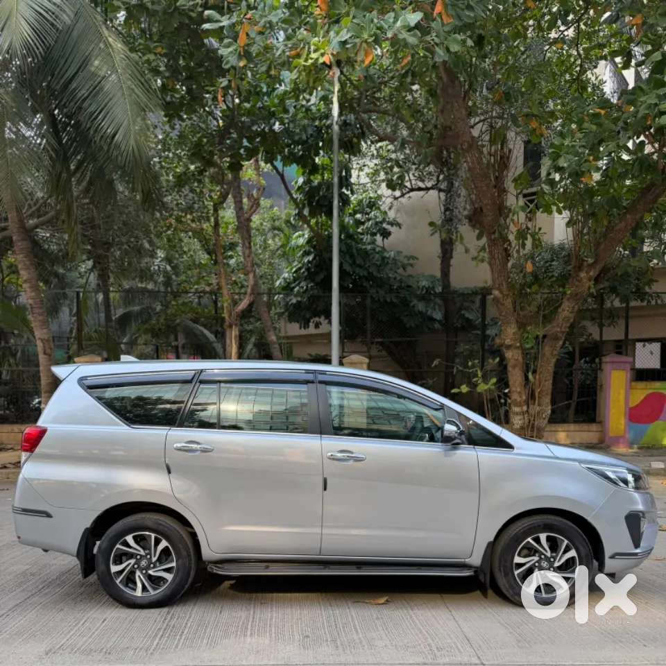 Toyota Innova Crysta 2.4 G Mt 7 Str, 2021, Diesel