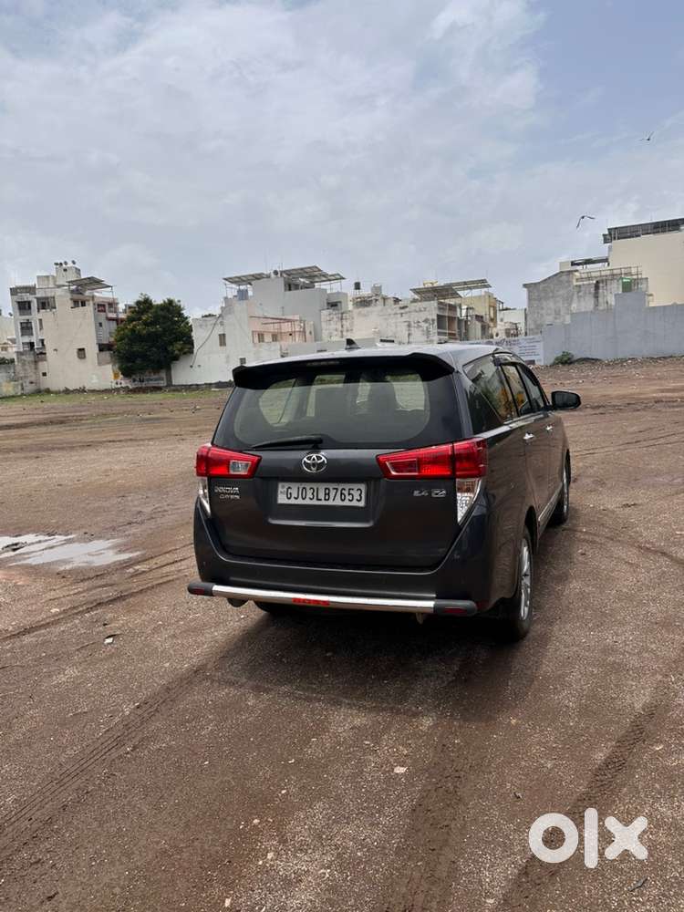 Toyota Innova Crysta 2019