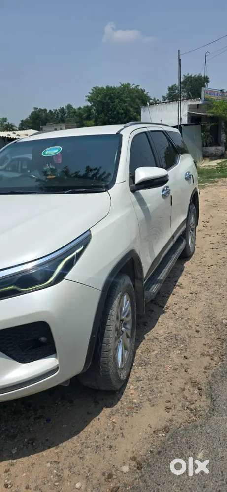 Toyota Fortuner 2021 Diesel 95000 Km Driven