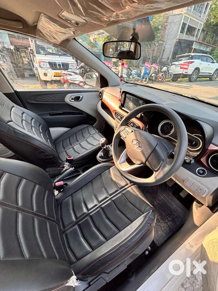 Hyundai Aura Sx 1.2 (o) Petrol, 2022, Petrol