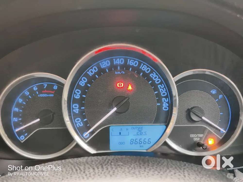 Toyota Corolla Altis 1.8 J 2015 Pure Petrol Car At Mulund West Mumbai