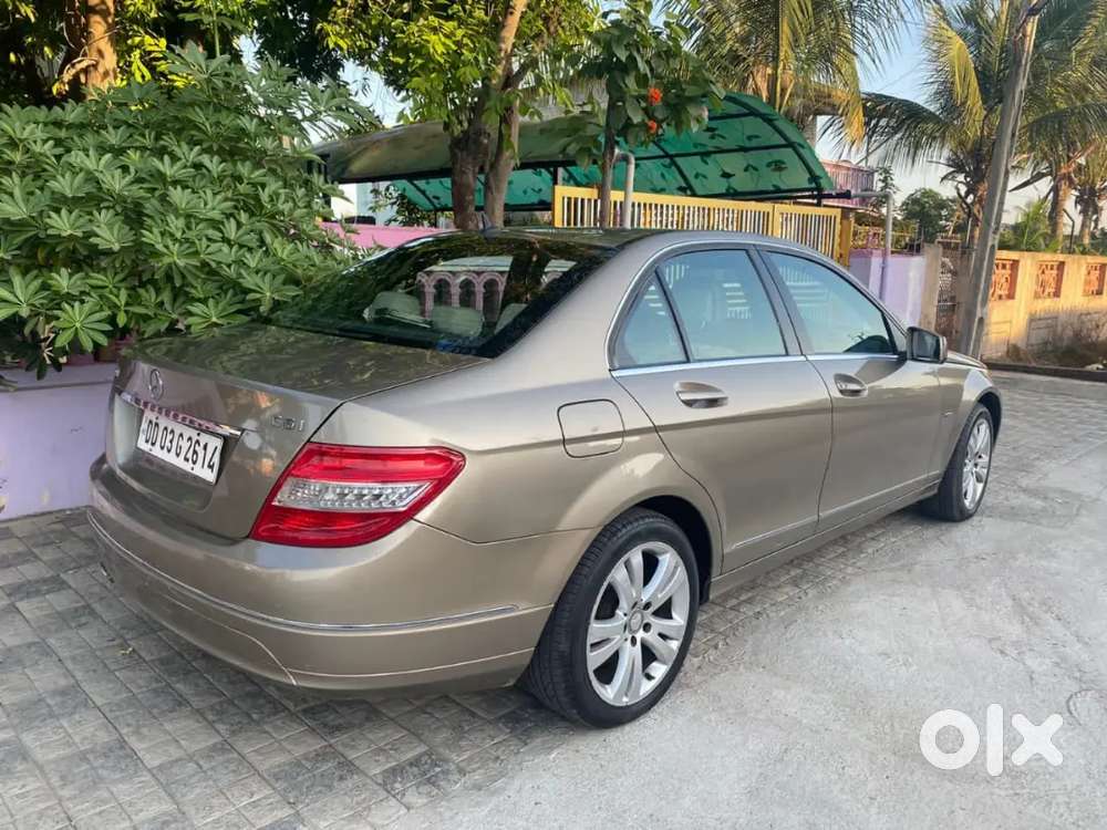 Mercedes-benz Class 2010 Car Model