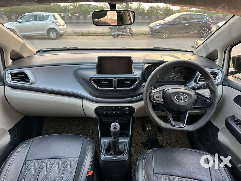 Tata Altroz Xm Plus Petrol, 2022, Petrol