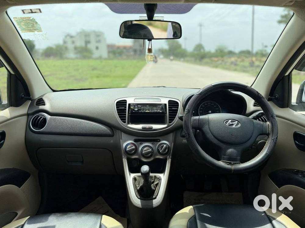 Hyundai I10 1.1 Magna(o), 2015, Cng & Hybrids