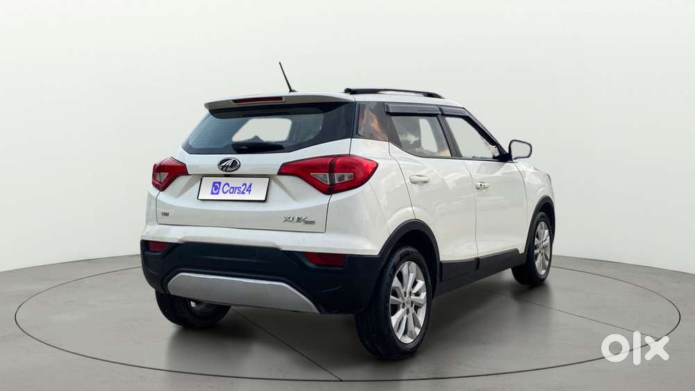 Mahindra Xuv300 W8, 2021, Petrol