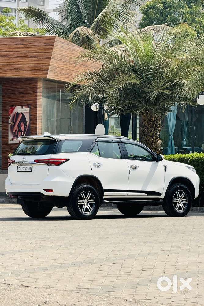Toyota Fortuner 4x2 At 2.8 Diesel, 2022, Diesel