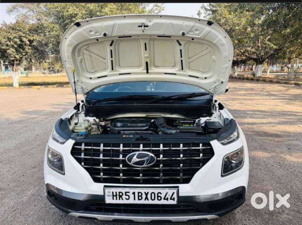 Hyundai Venue 1.0 Sx Turbo Dct, 2019, Petrol