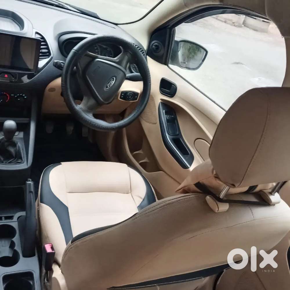 Ford Aspire Titanium Blu 2016