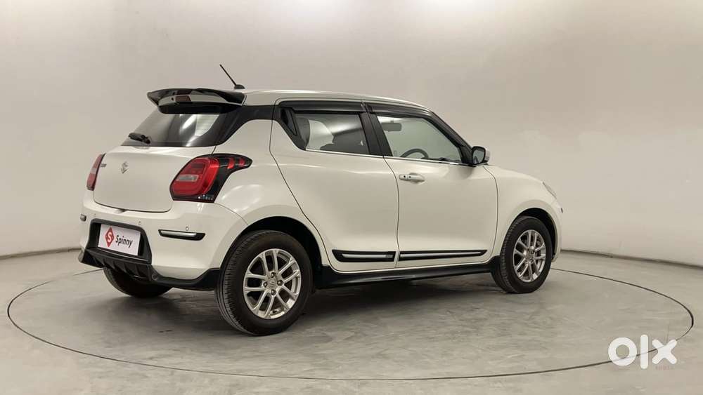 Maruti Suzuki Swift 1.3 Zxi, 2023, Petrol
