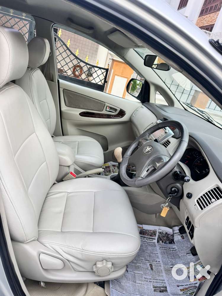Toyota Innova 2.5 V 7 Str, 2013, Diesel