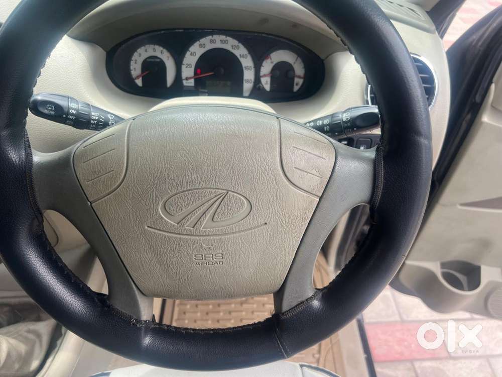 Mahindra Quanto C8, 2012, Diesel