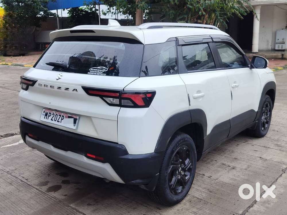 Maruti Suzuki Brezza 1.5 Zxi Smart Hybrid, 2024, Petrol