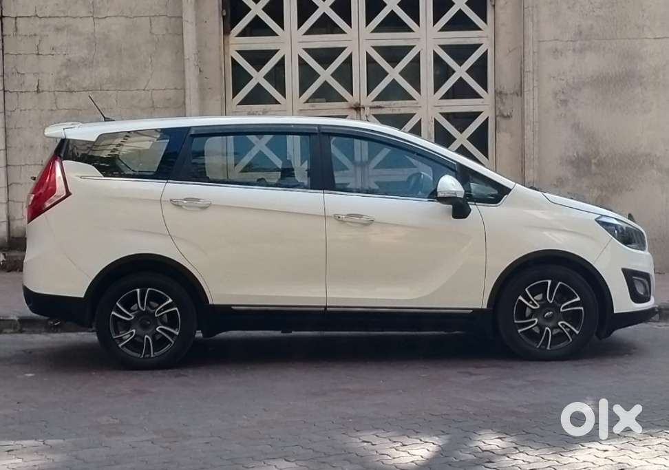 Mahindra Marazzo 1.5 M6 Plus 8 Str, 2021, Diesel