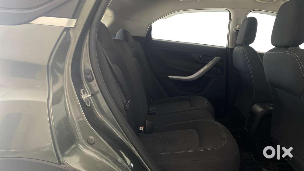 Tata Nexon 1.2 Revotron Xm (s), 2021, Petrol