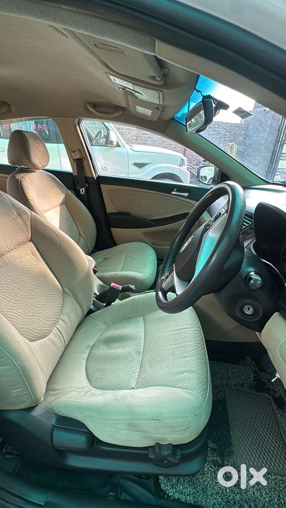 Hyundai Fluidic Verna 2014