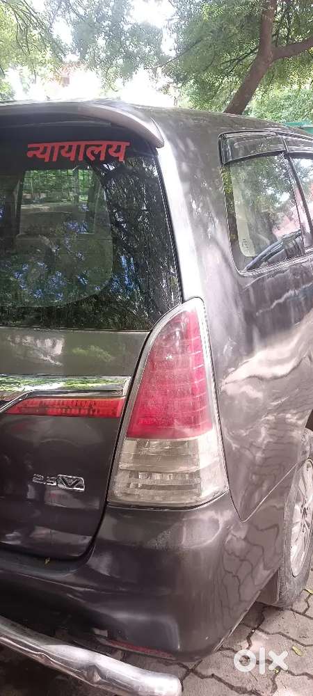 Toyota Innova 2011 Diesel Manual 2nd Owner