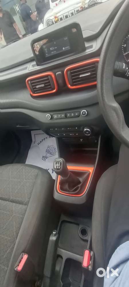 Tata Punch Camo Adventure Mt, 2021, Petrol