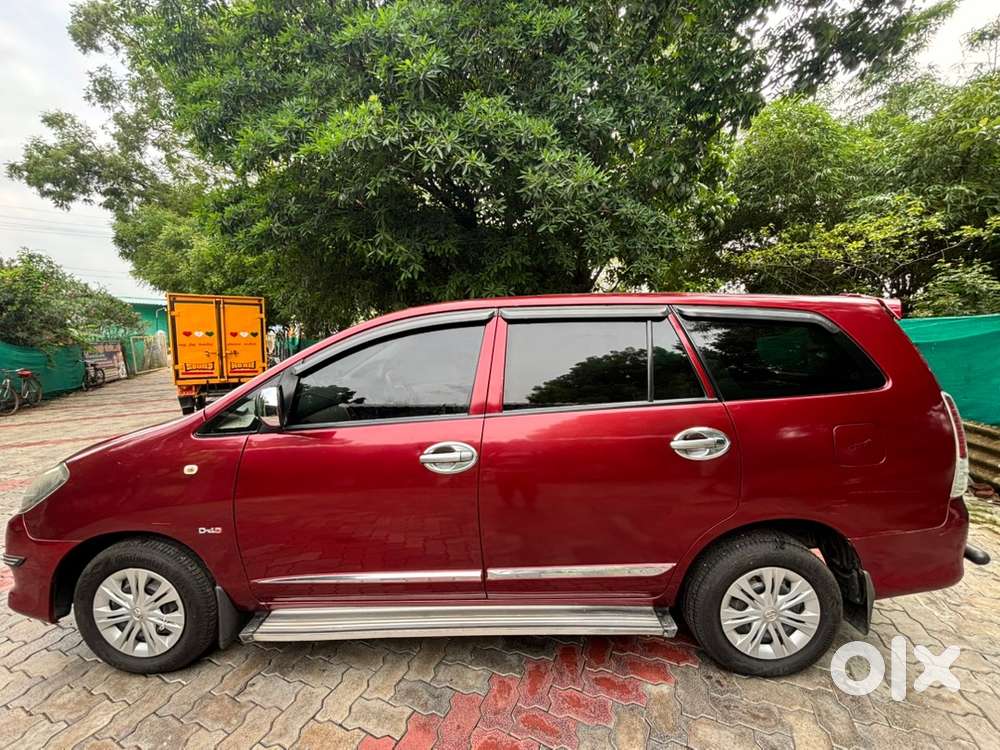 Toyota Innova 2.5 Manual 2011