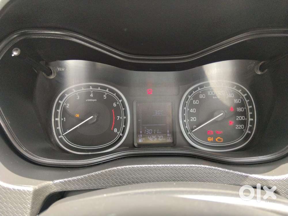 Maruti Suzuki Brezza 1.5 Zxi Smart Hybrid, 2022, Petrol