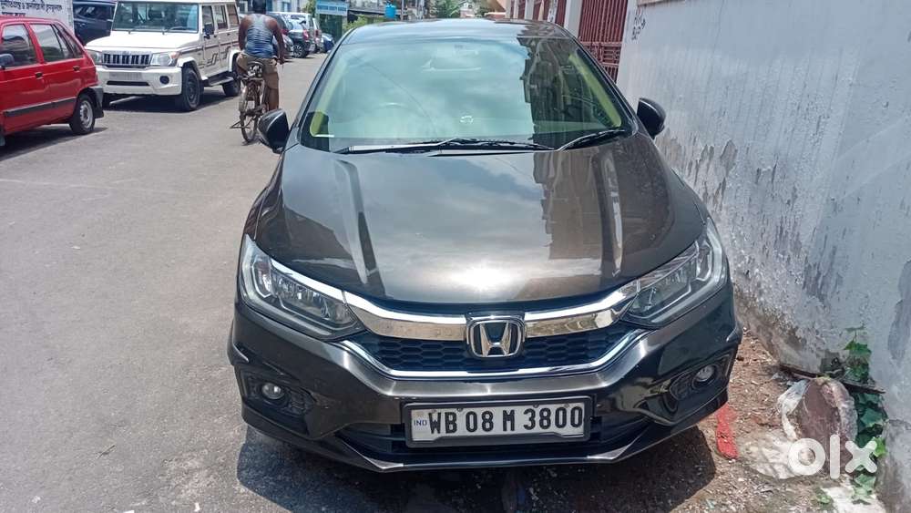 Honda City I-vtec V, 2022, Petrol