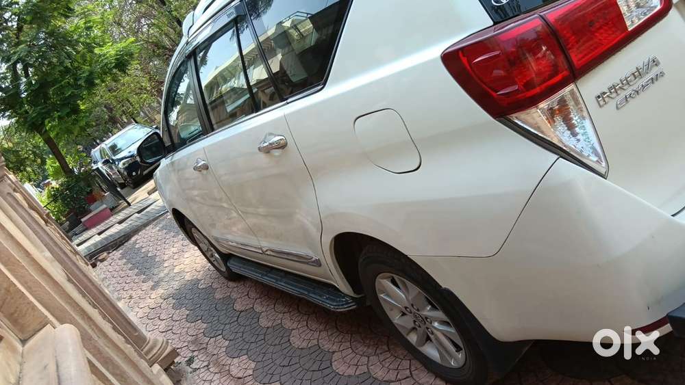 Toyota Innova Crysta 2017 Diesel Automatic