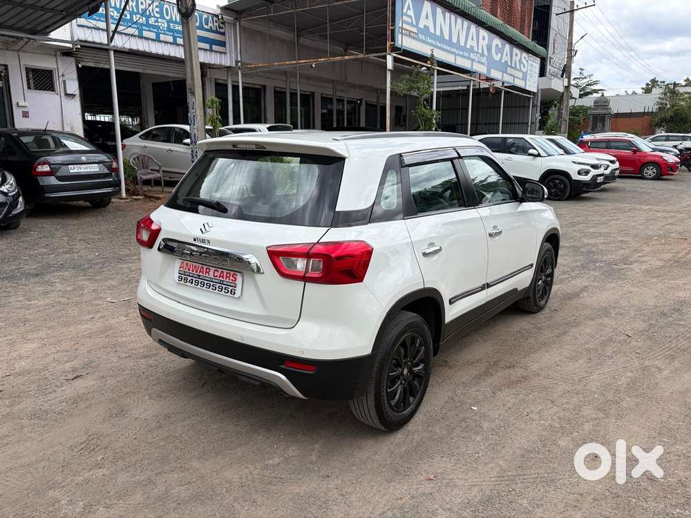 Maruti Suzuki Brezza 1.5 Zxi Plus Smart Hybrid, 2021, Petrol