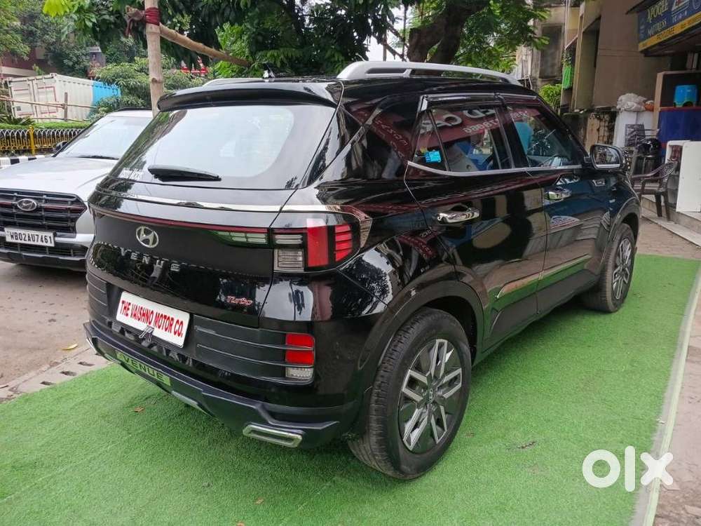 Hyundai Venue 1.0 S (o) Turbo Dct, 2024, Petrol