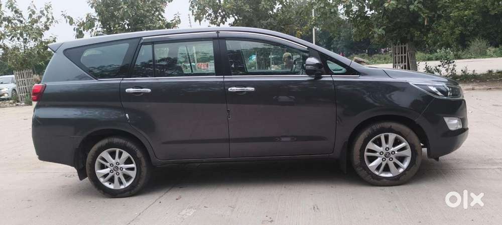 Toyota Innova Crysta 2.4 V, 2018, Diesel