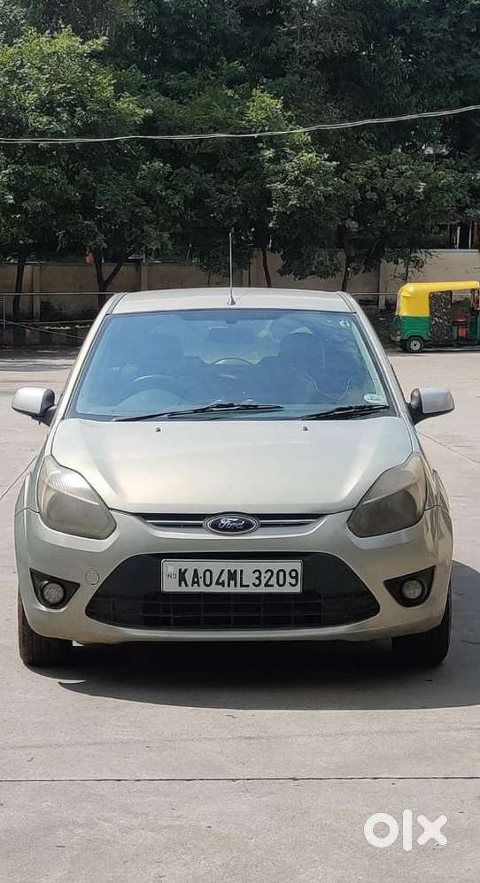 Ford Figo Diesel Titanium, 2012, Diesel