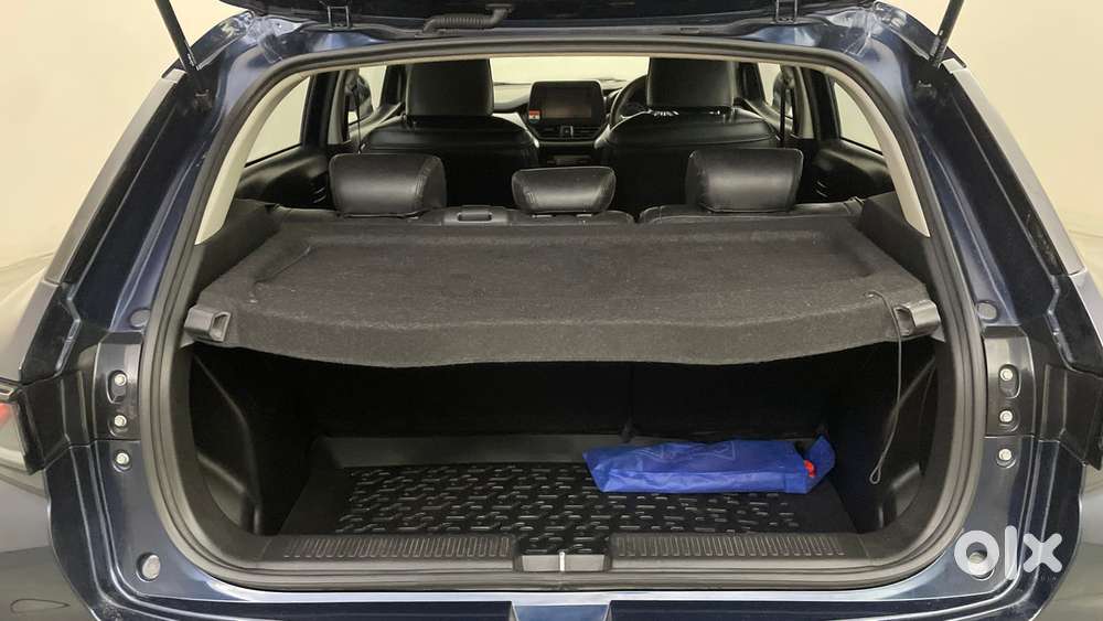 Maruti Suzuki Fronx Delta Plus 1.2 Ags, 2025, Petrol