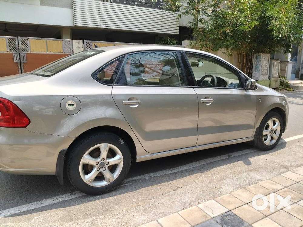 Skoda Rapid 2013-2016 1.6 Mpi Ambition With Alloy Wheel, 2013, Petro..