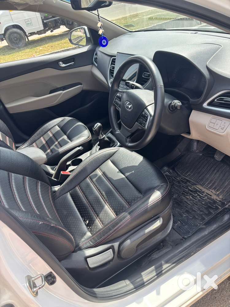 Hyundai Verna Petrol 42000 Km Driven