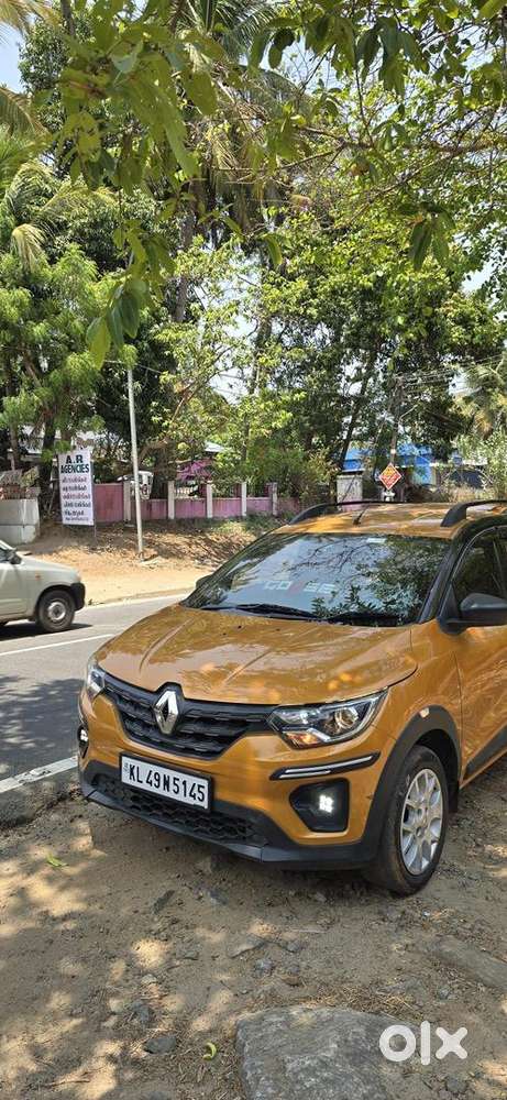 Renault Triber 2022 Petrol Well Maintained