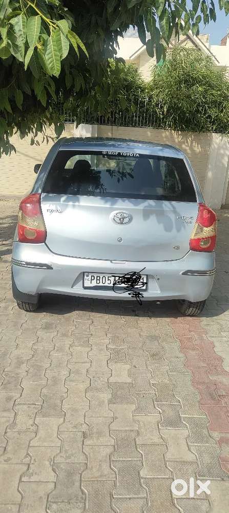 Toyota Etios Liva 2011