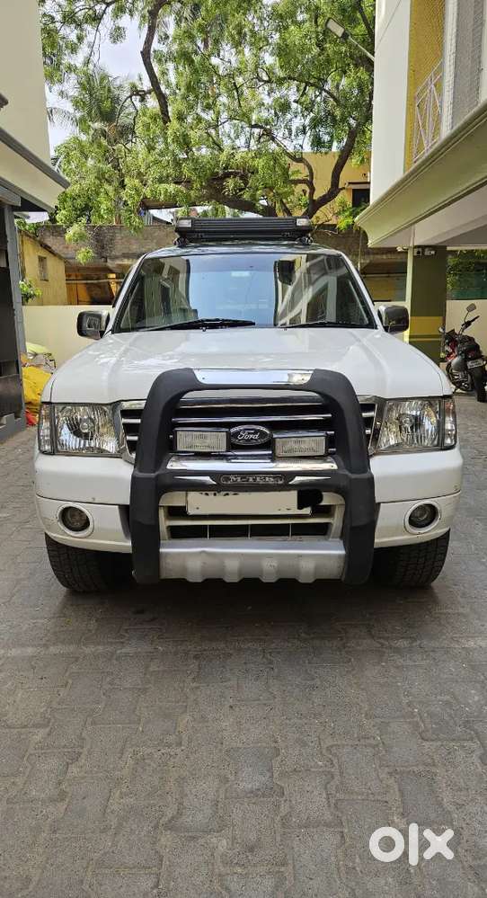 Ford Endeavour 2005 Diesel Well Maintained Suv