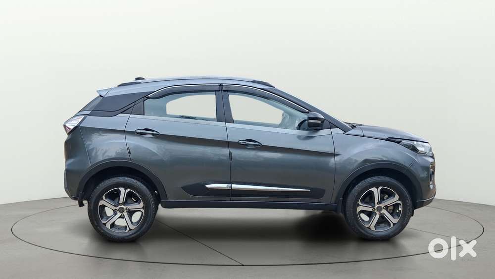 Tata Nexon 1.5 Revotorq Xza Plus S Amt, 2023, Petrol