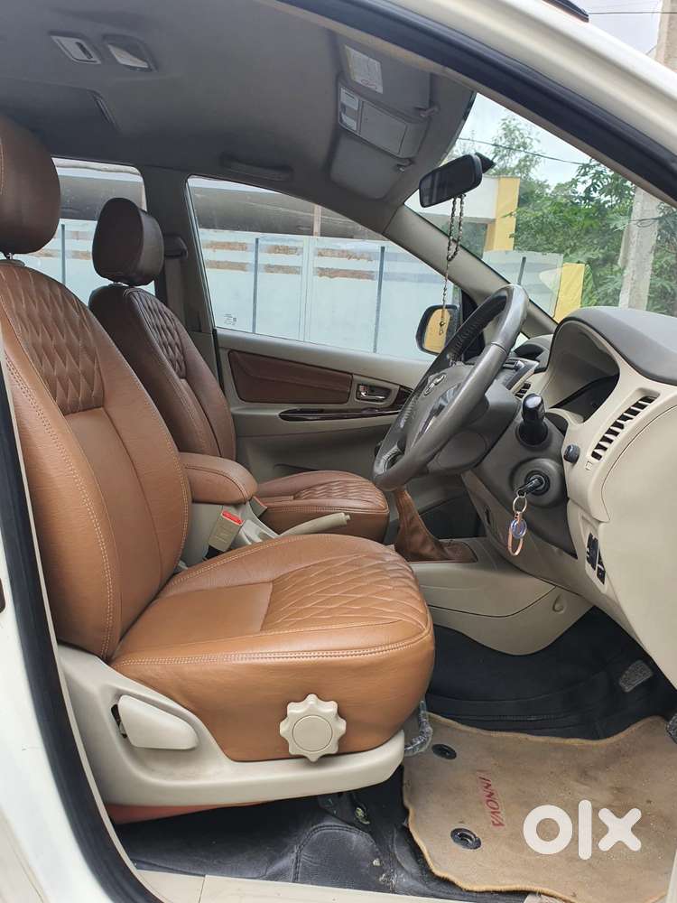 Toyota Innova 2.5 V 7 Str, 2014, Diesel