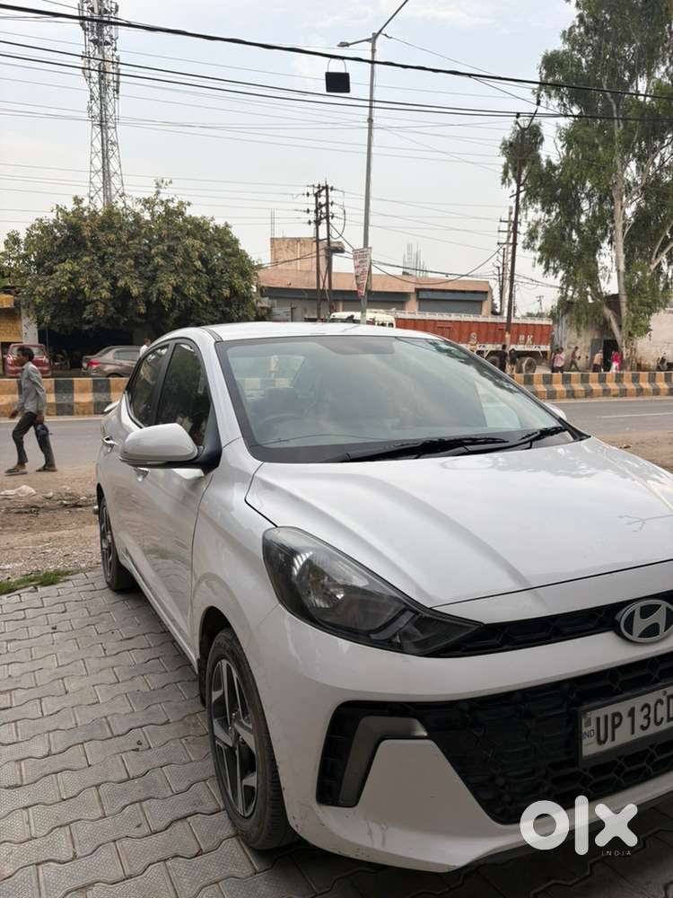 Hyundai Aura 2023 Cng