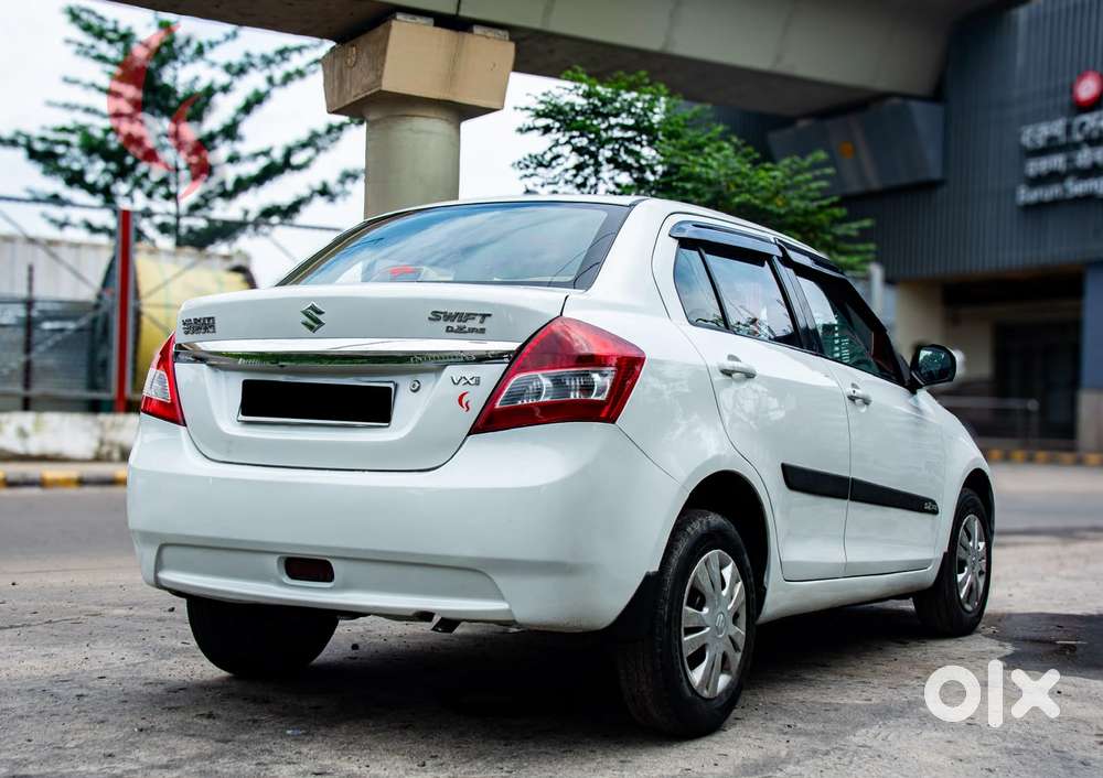 Maruti Suzuki Swift Dzire 1.2 Vxi Bsiv, 2012, Petrol