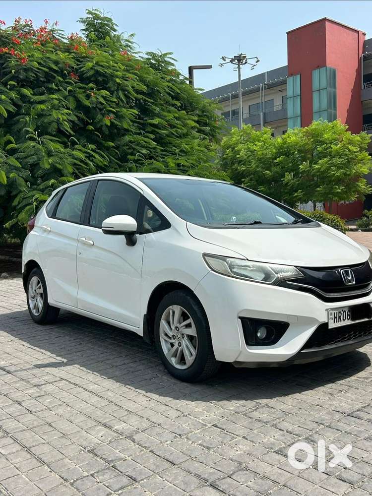 Honda Jazz V Automatic, 2016, Petrol