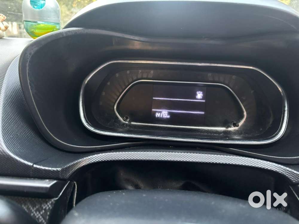 Tata Nexon Smart Plus S 1.2 Revotron Petrol 5 Mt, 2024, Petrol