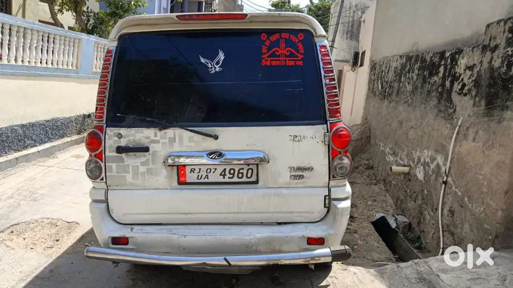Mahindra And Mahindra Limited Iss Scorpio Seven Seater