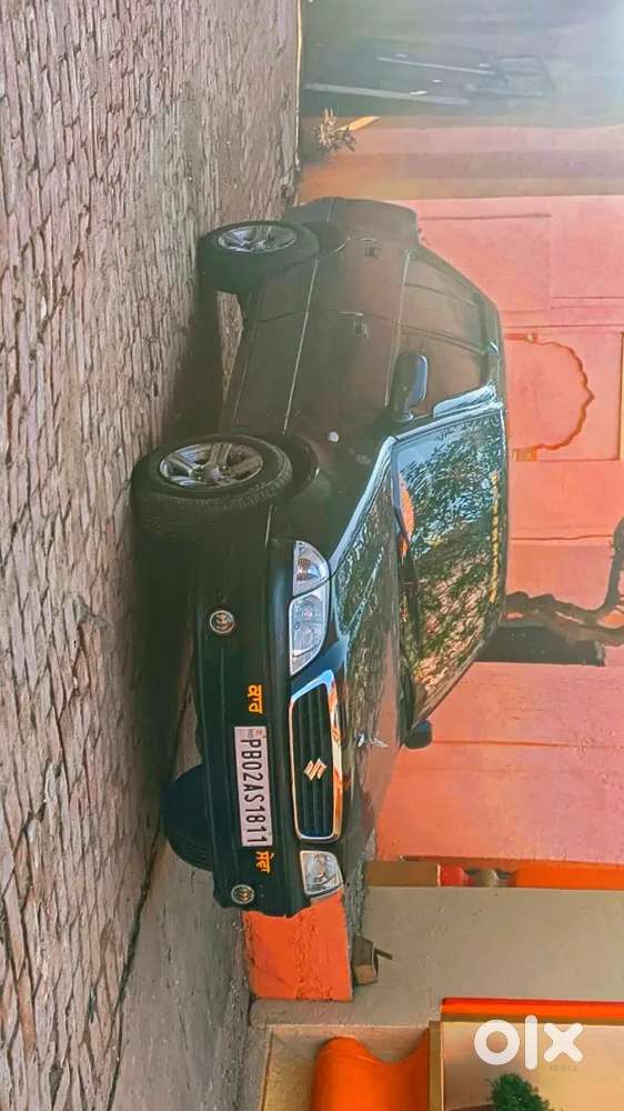 Maruti Suzuki Esteem 2006