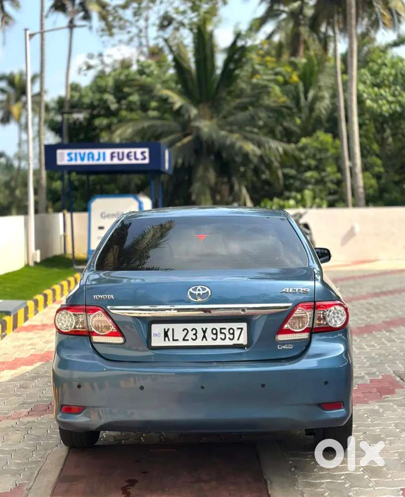 Toyota Corolla Altis 2011 Diesel Well Maintained