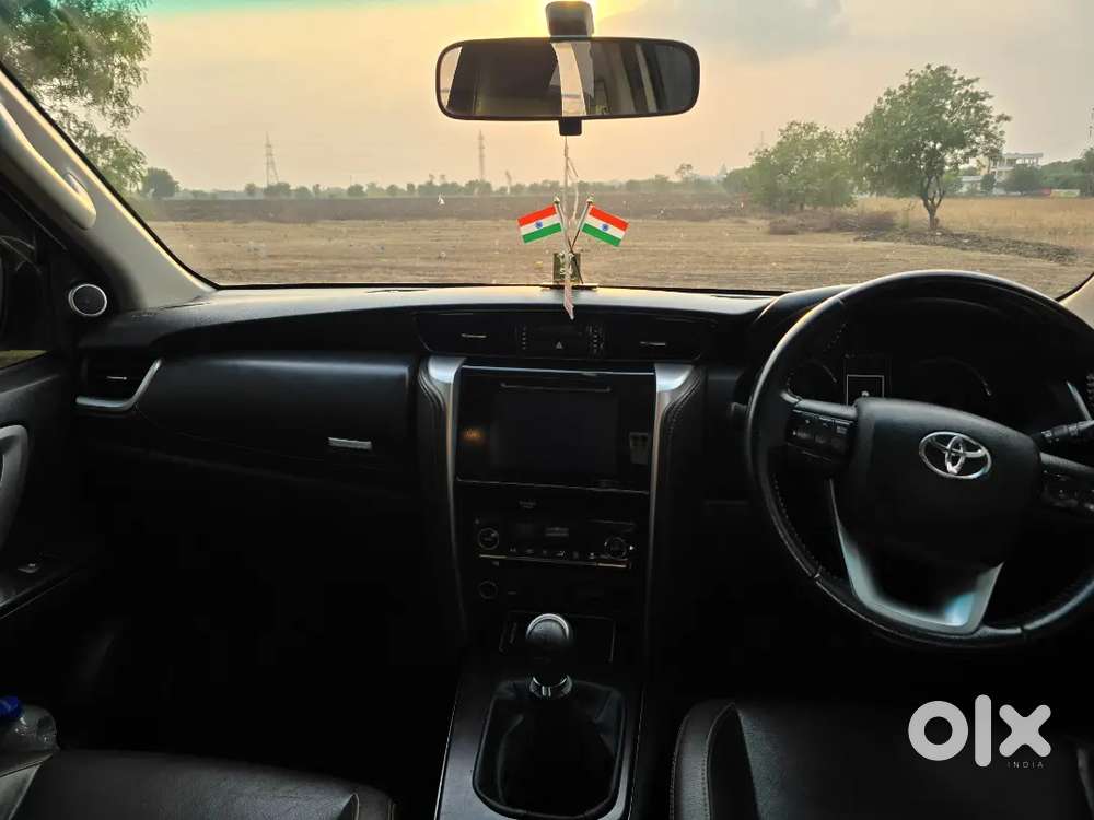 Toyota Fortuner 2018 Diesel 267000 Km Driven