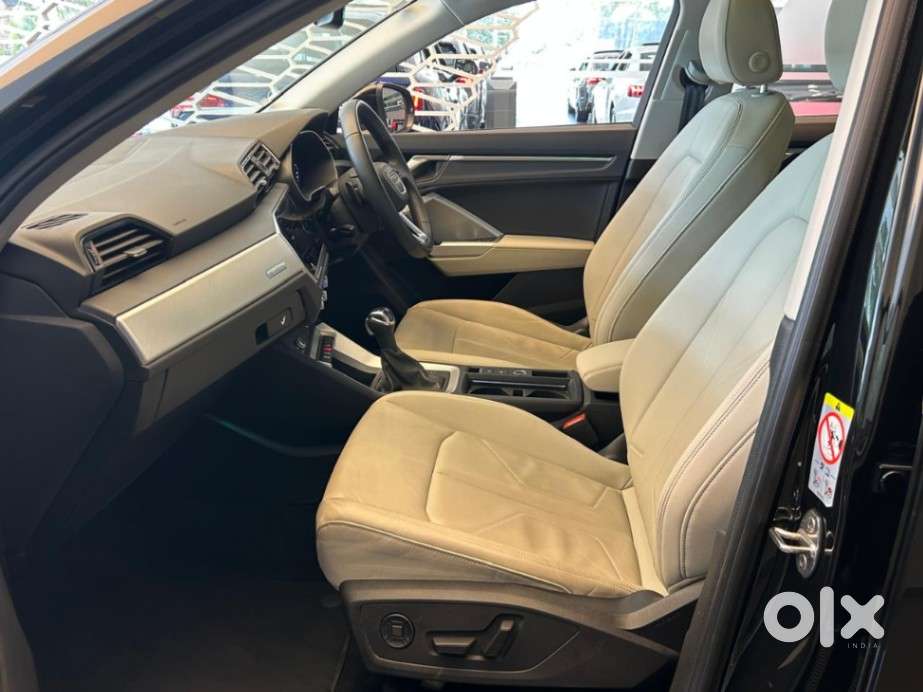 Audi Q3 40 Tfsi Premium Plus, 2025, Petrol