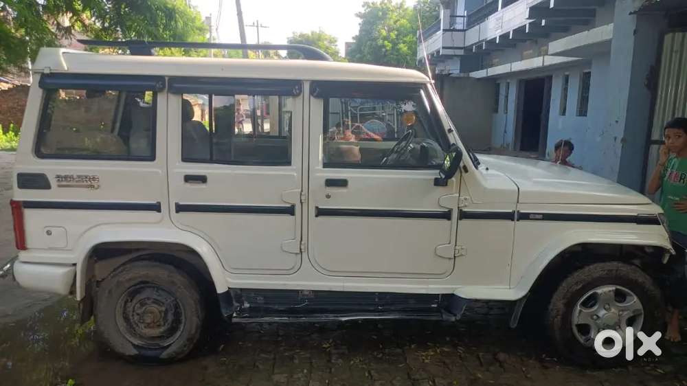 गाड़ी पूरा ओके है रखने का जगह नहीं हे इसी लिए बेचना हे